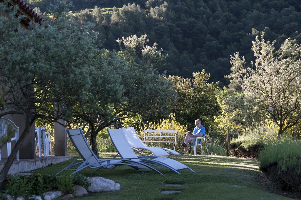Le Grand Jardin Bed & Breakfast Lafare Eksteriør bilde