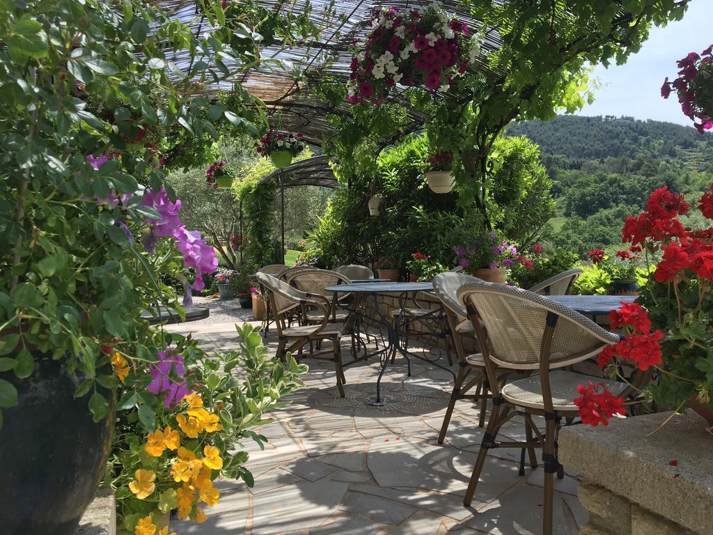 Le Grand Jardin Bed & Breakfast Lafare Eksteriør bilde