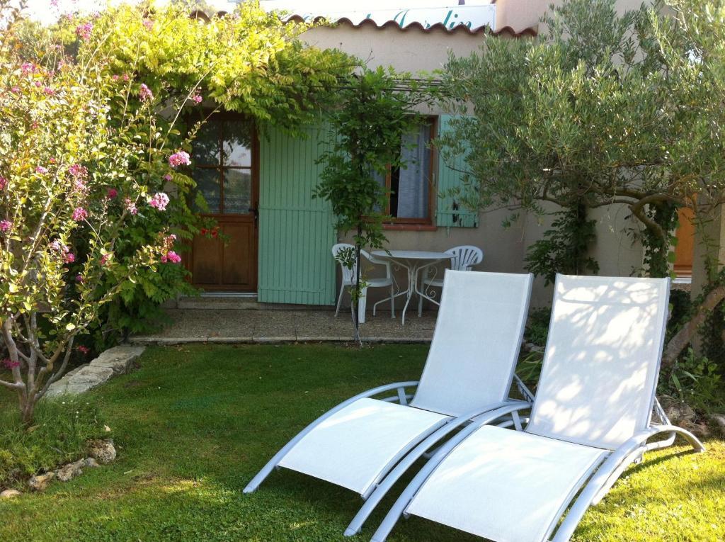 Le Grand Jardin Bed & Breakfast Lafare Eksteriør bilde