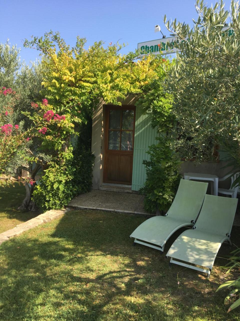 Le Grand Jardin Bed & Breakfast Lafare Eksteriør bilde