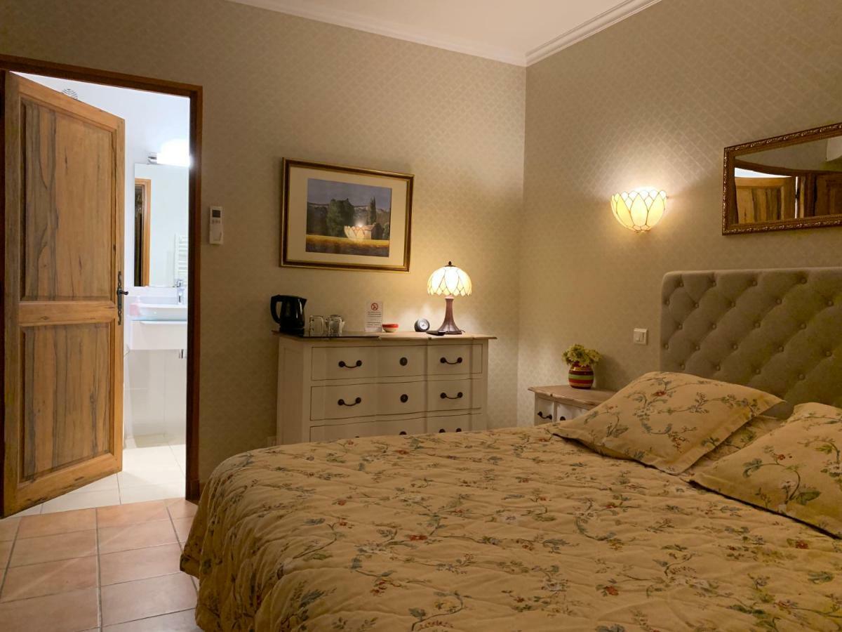 Le Grand Jardin Bed & Breakfast Lafare Eksteriør bilde